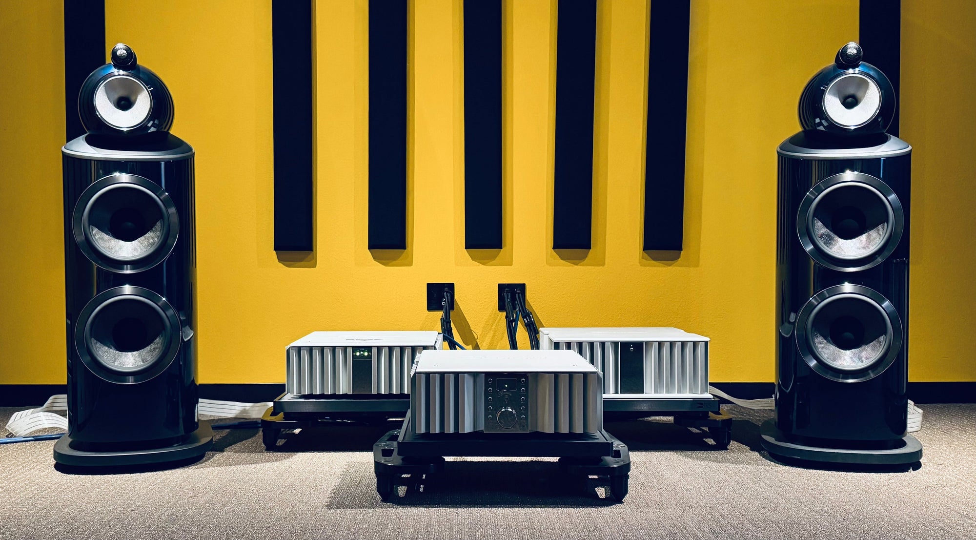 Saturday Sessions with Bowers & Wilkins, Burmester, and dCS Vivaldi Stack