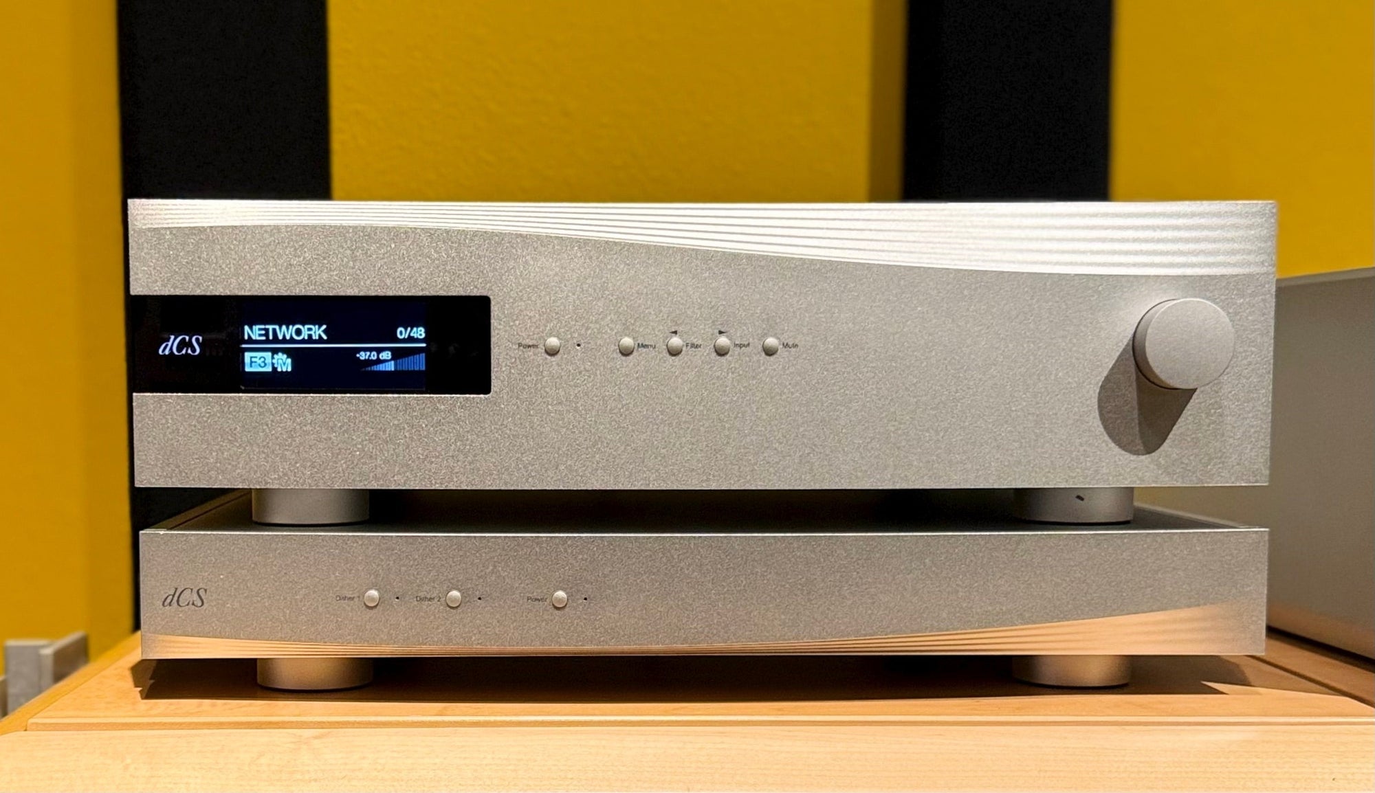 dCS Rossini APEX Network DAC and Master Clock