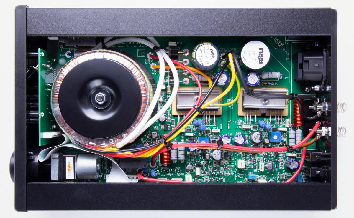 IO Integrated Amplifier
